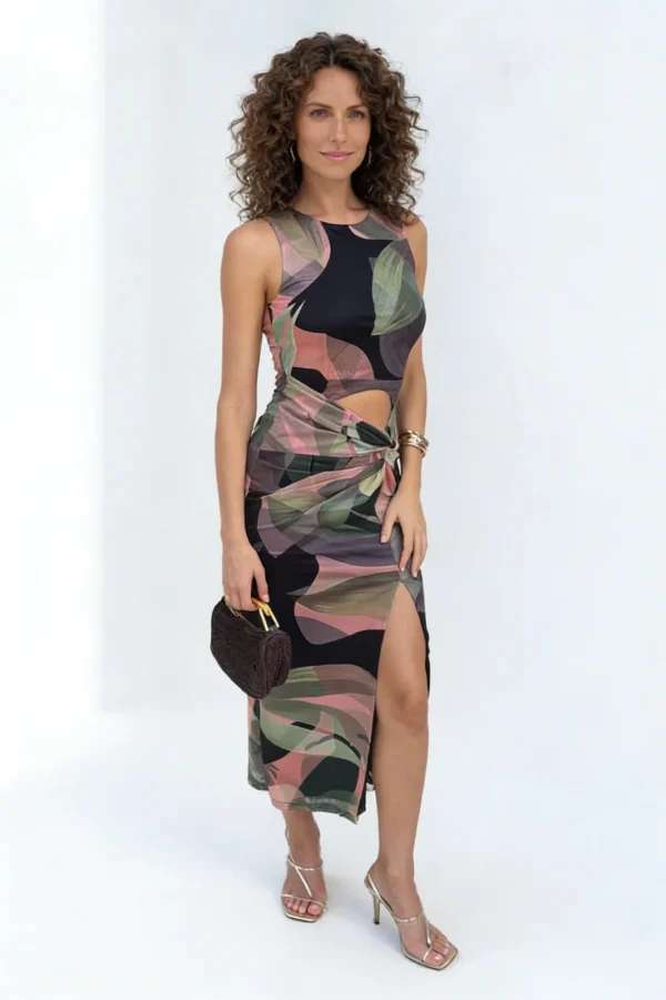 Algo Bert Fashion uitgesneden taille met decoratief knoopdetail op gaasjurk met tropische bladprint van een Guangzhou fashion leverancier